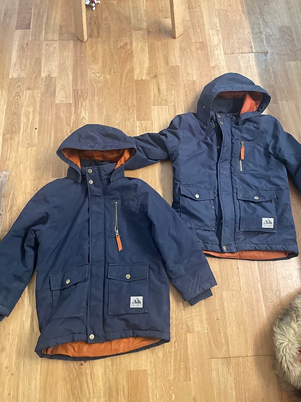 Product image 1 of 4