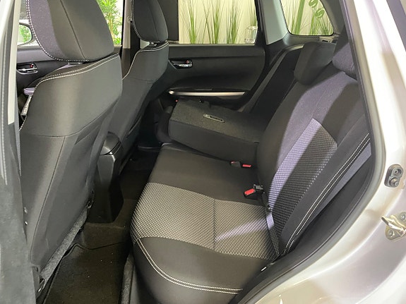 Suzuki Vitara 7 of 9