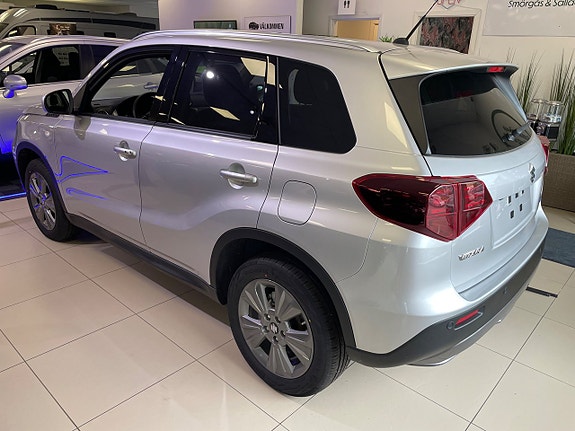 Suzuki Vitara 9 of 9