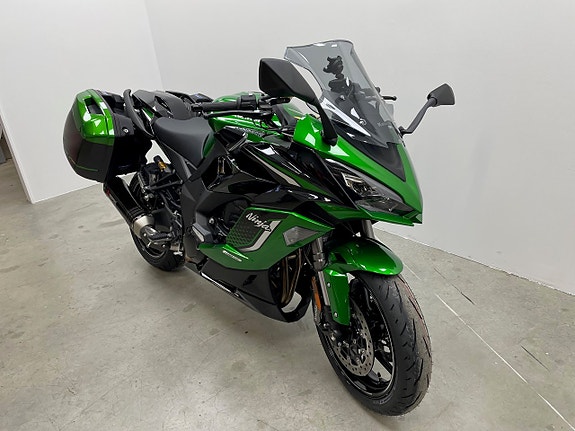 Kawasaki Ninja 1100 SX SE 2026 Hemma i butik NYHET 2026 4 of 9
