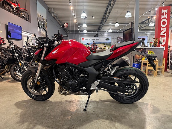 Honda CB1000 Hornet 5 of 5