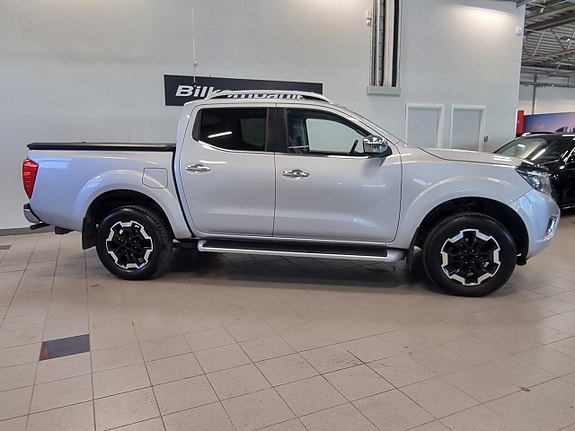 Nissan Navara 2 of 5