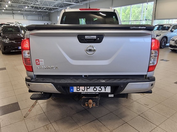 Nissan Navara 4 of 5