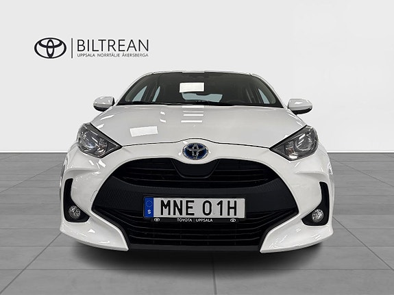 Toyota Yaris 6 of 14