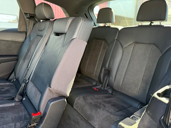 Audi Q7 20 of 25