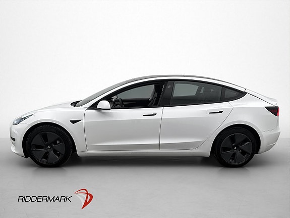 Tesla Model 3 5 of 5