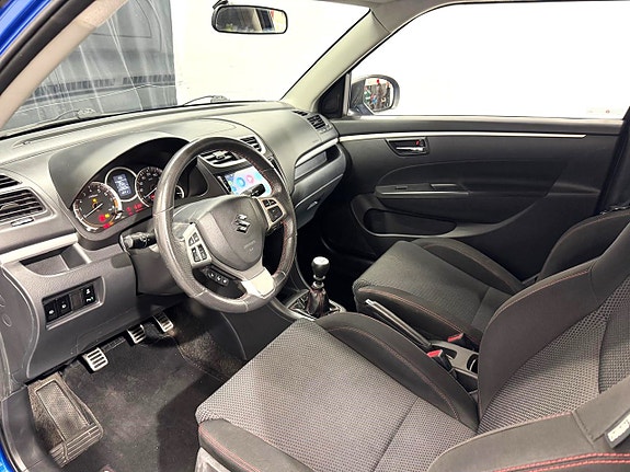 Suzuki Swift 8 of 18