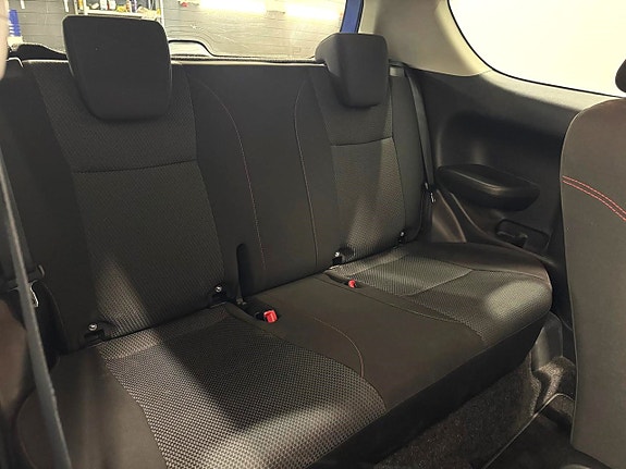Suzuki Swift 10 of 18