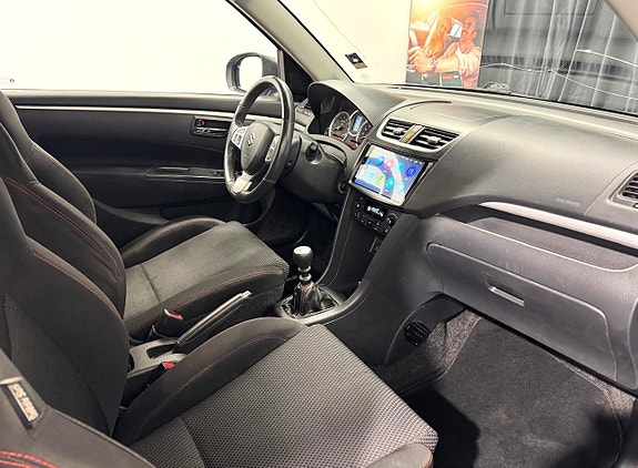 Suzuki Swift 11 of 18