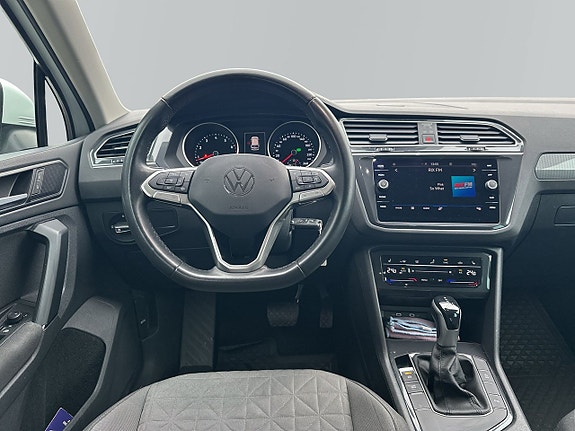 Volkswagen Tiguan 13 of 15