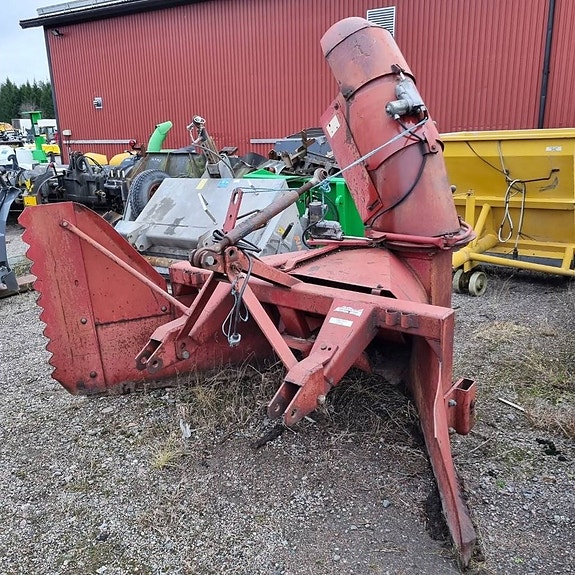 Snöslunga "äldre" bakmonterad, 19.000:-