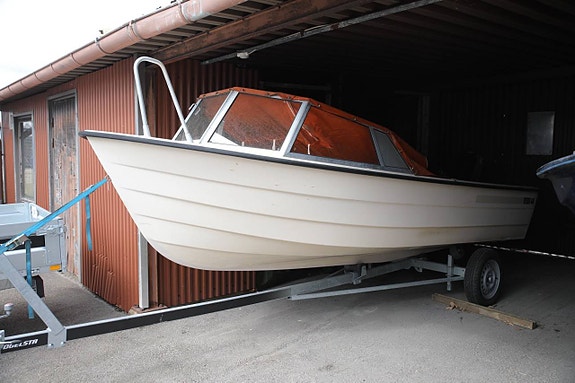 Styrpulpet – Ryds 48 med 30 hk Evinrude