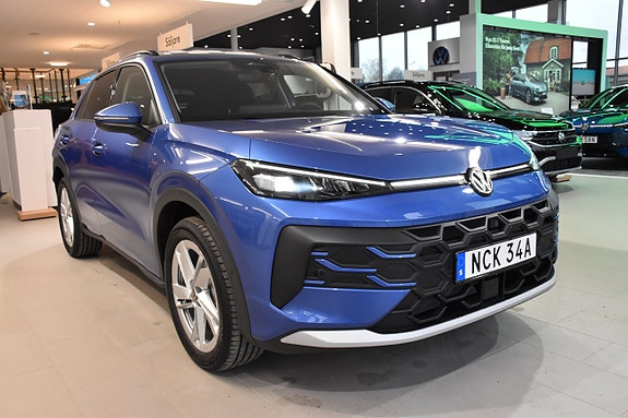 Volkswagen T-Roc 9 of 23