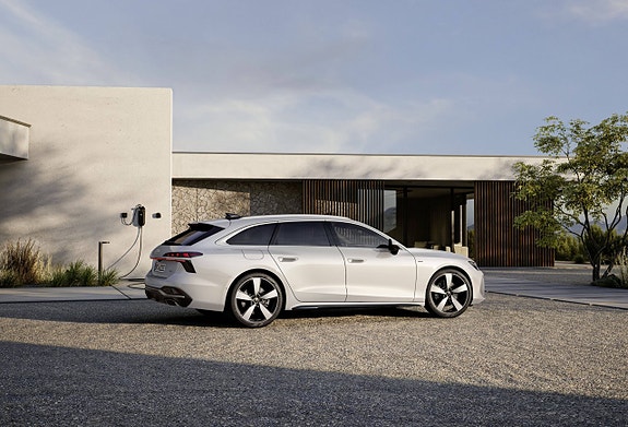 Audi A6 2 of 5