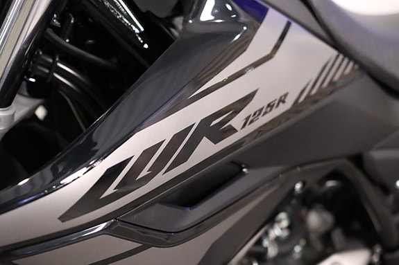 Yamaha WR125R 9 of 10