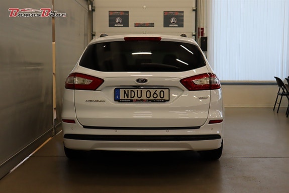 Ford Mondeo 4 of 5