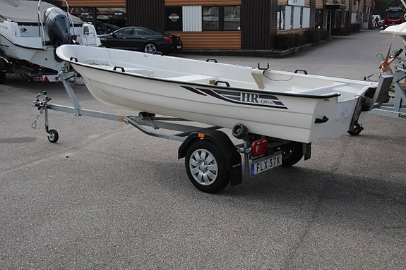 Roddbåt - HR430 STD med 9,8 hk Tohatsu 4-takt