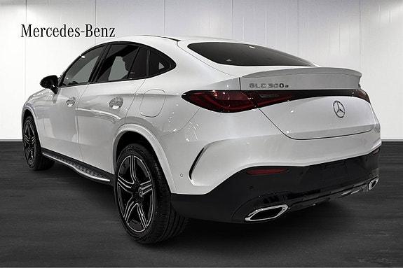Mercedes-Benz GLC300 e 3 of 5