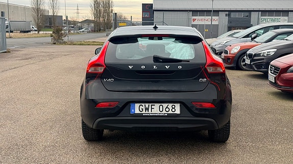 Volvo V40 5 of 19