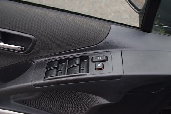 Toyota Corolla Verso 16 of 19