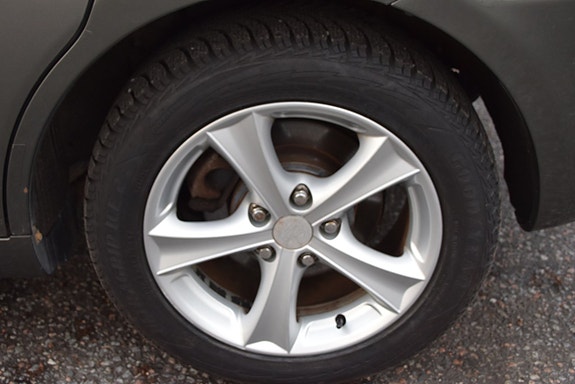 Toyota Corolla Verso 19 of 19