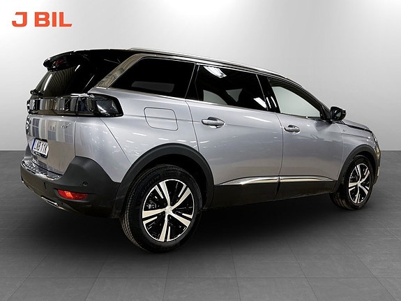 Peugeot 5008 4 of 5