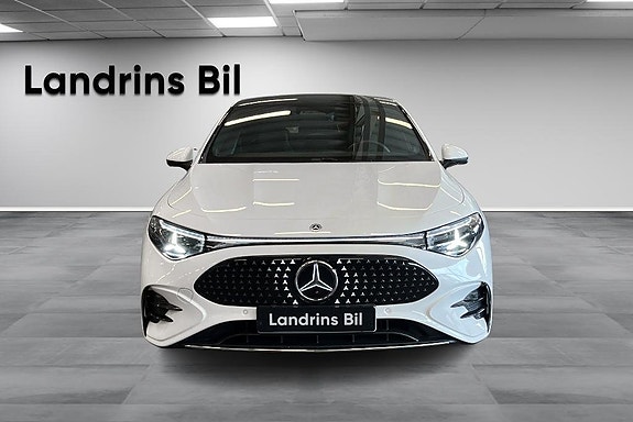 Mercedes-Benz CLA250+ 2 of 5