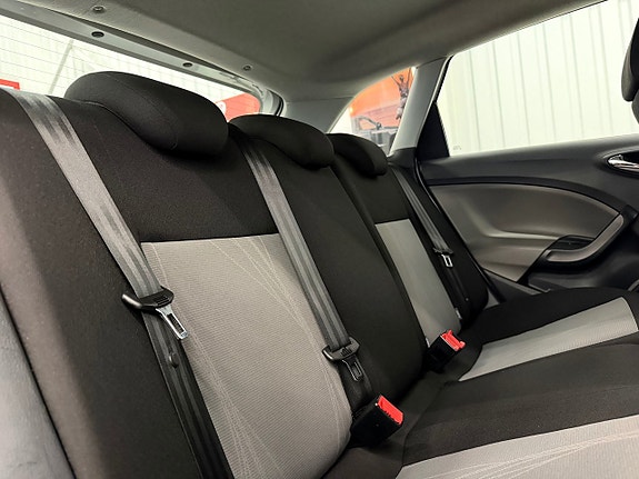 Seat Ibiza 12 of 22