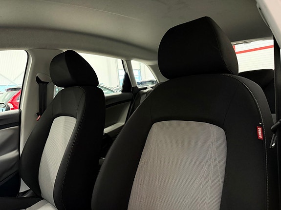 Seat Ibiza 15 of 22