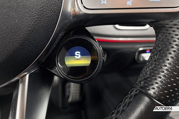 Mercedes-Benz GLE53 20 of 27