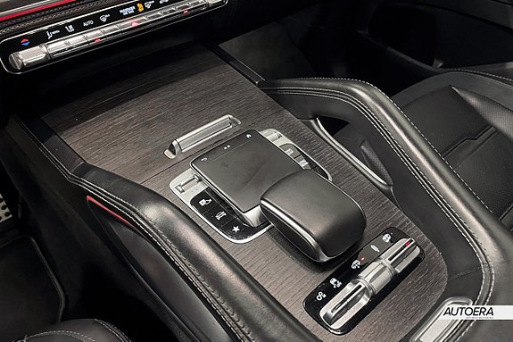Mercedes-Benz GLE53 21 of 27