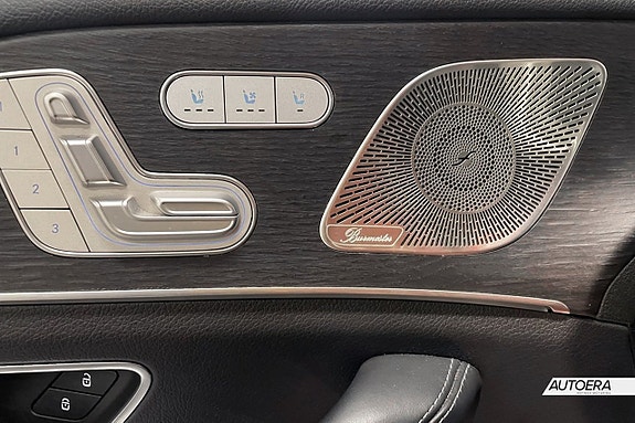 Mercedes-Benz GLE53 18 of 27