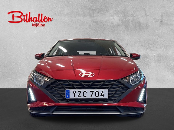 Hyundai i20 6 of 13