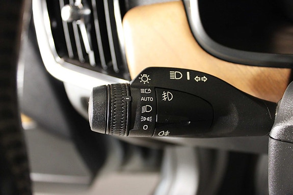 Volvo V90 26 of 27