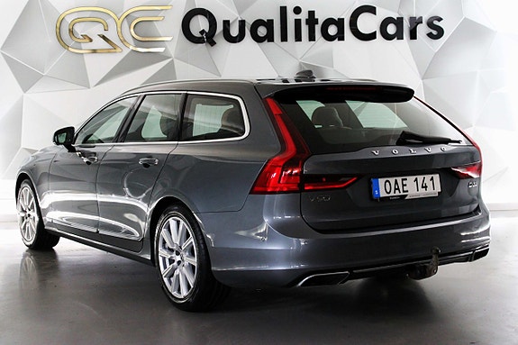 Volvo V90 3 of 27
