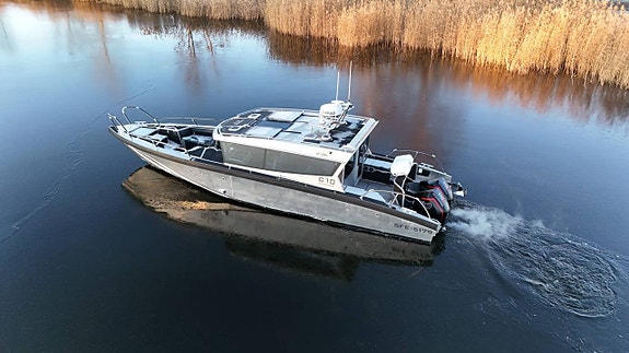 Viggo C10 (2023) 2x Mercury 450R (192h) 2års trygghet 4 of 5