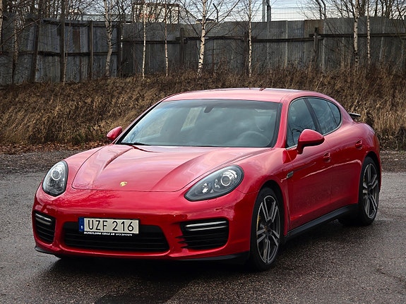 Porsche Panamera GTS