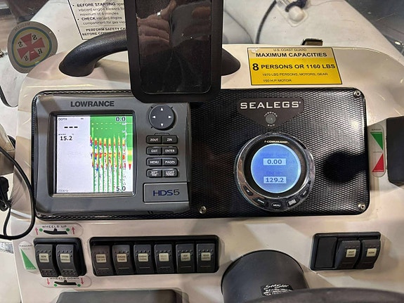Sealegs 7.1 Amfibiebåt Alu Evinrude 150HK 8 of 12