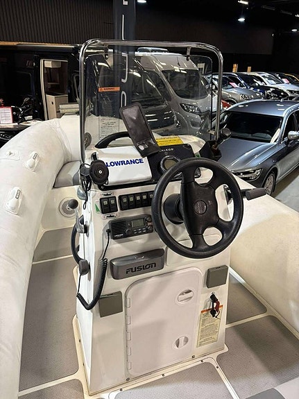 Sealegs 7.1 Amfibiebåt Alu Evinrude 150HK 7 of 12