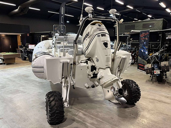 Sealegs 7.1 Amfibiebåt Alu Evinrude 150HK 3 of 12