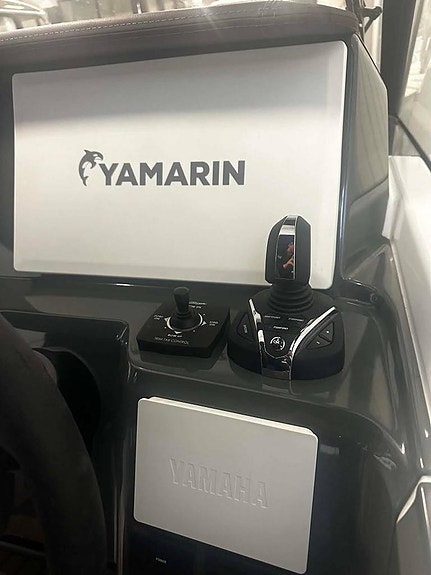 Yamarin 80 DC Yamaha F350XSA2 WHITE -2025 KAMPANJ! 12 of 12