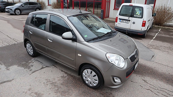 Kia Picanto 6 of 7