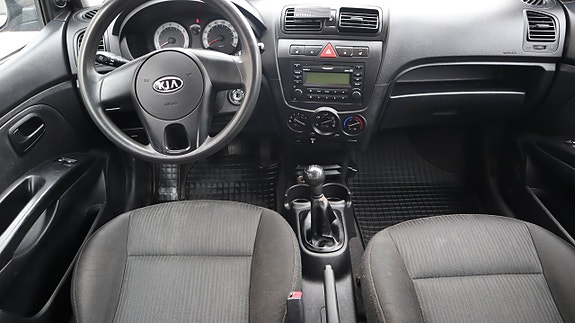Kia Picanto 7 of 7