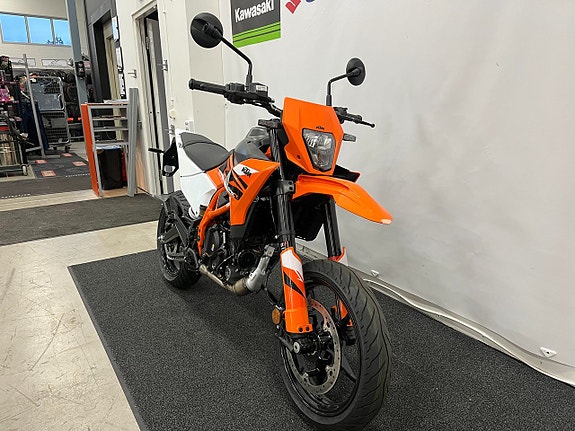KTM 125 SMC R "Kampanj - omgående leverans" 2 of 4