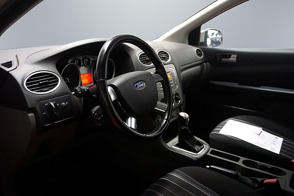 Ford Focus 9 of 11