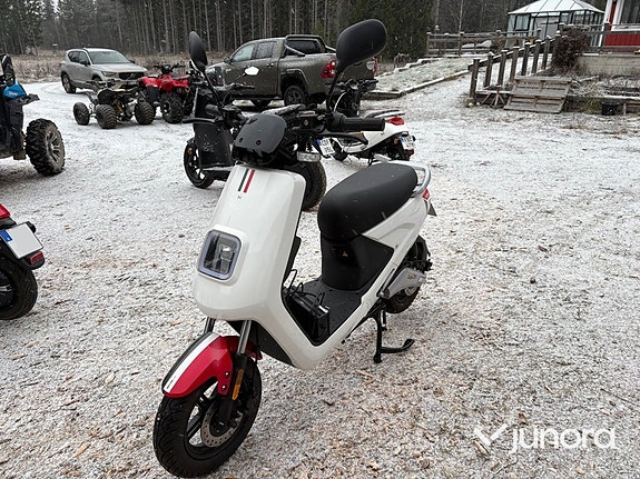 Moped - LVNENG S4-W
