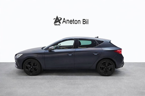 Seat Leon 2 of 5
