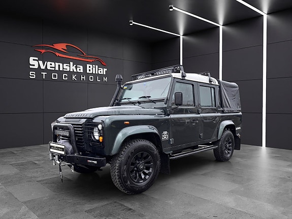 Land Rover Defender 110