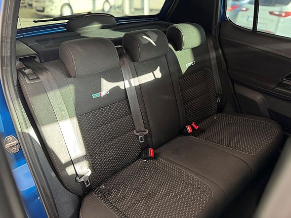 Skoda Fabia 11 of 17