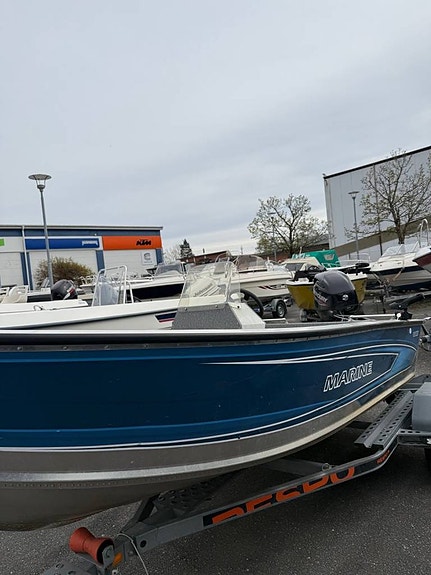 Marine 450 Family + Mercury 40 HK (2024) 2 of 5
